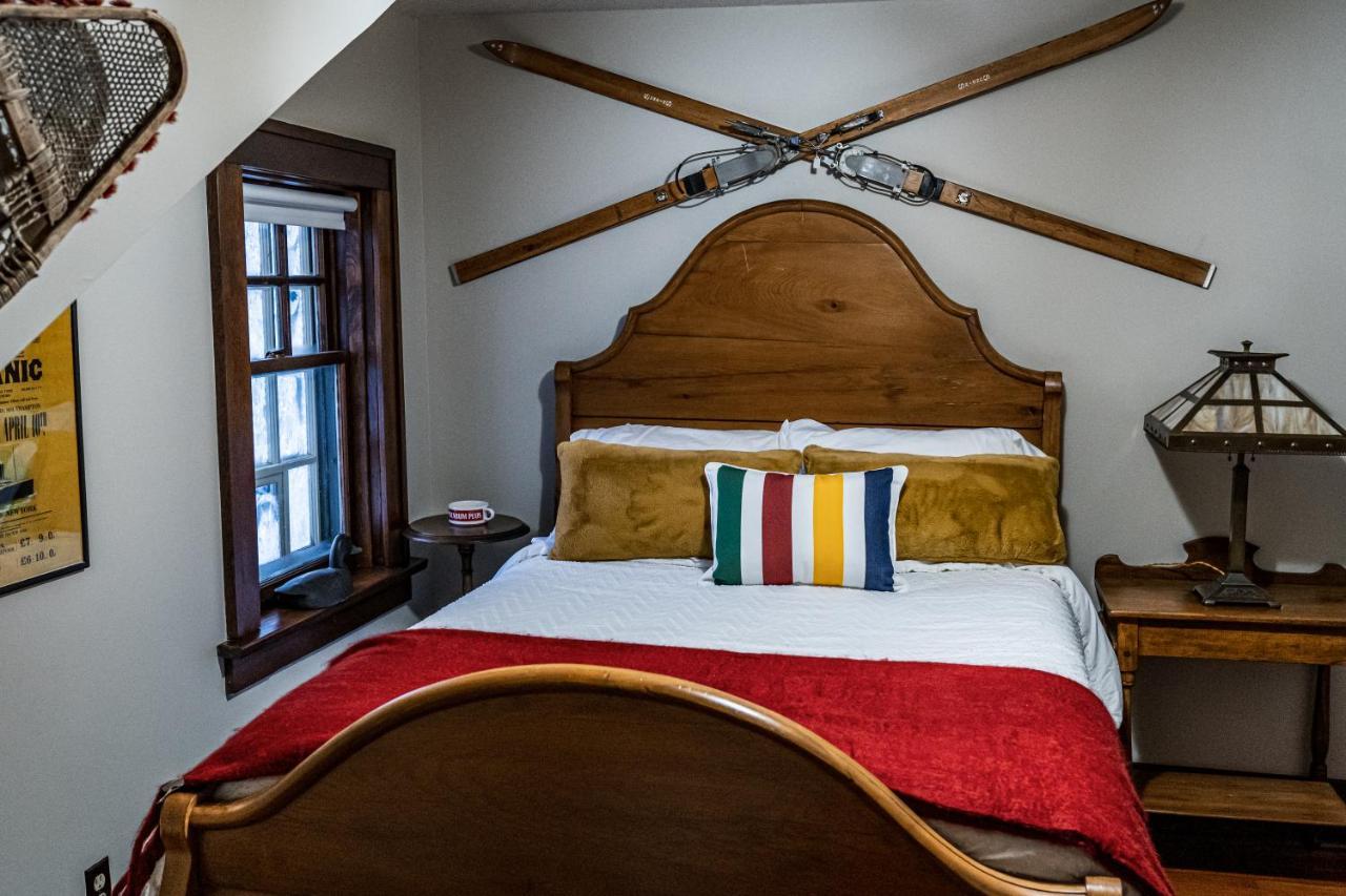 The Craftsman House Bed & Breakfast Bragg Creek Ngoại thất bức ảnh